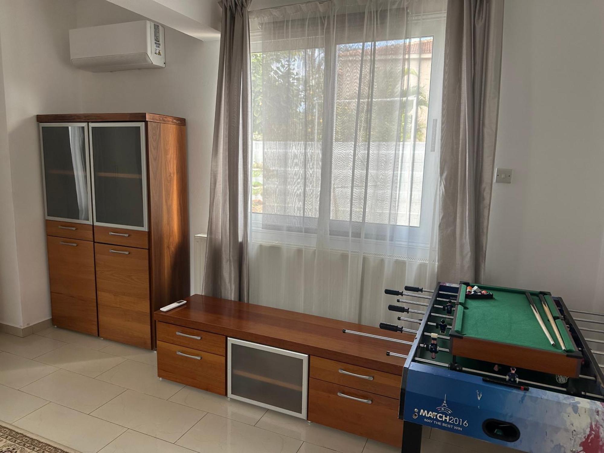 Villa Andy-350 M From The Beach Larnaca Bagian luar foto