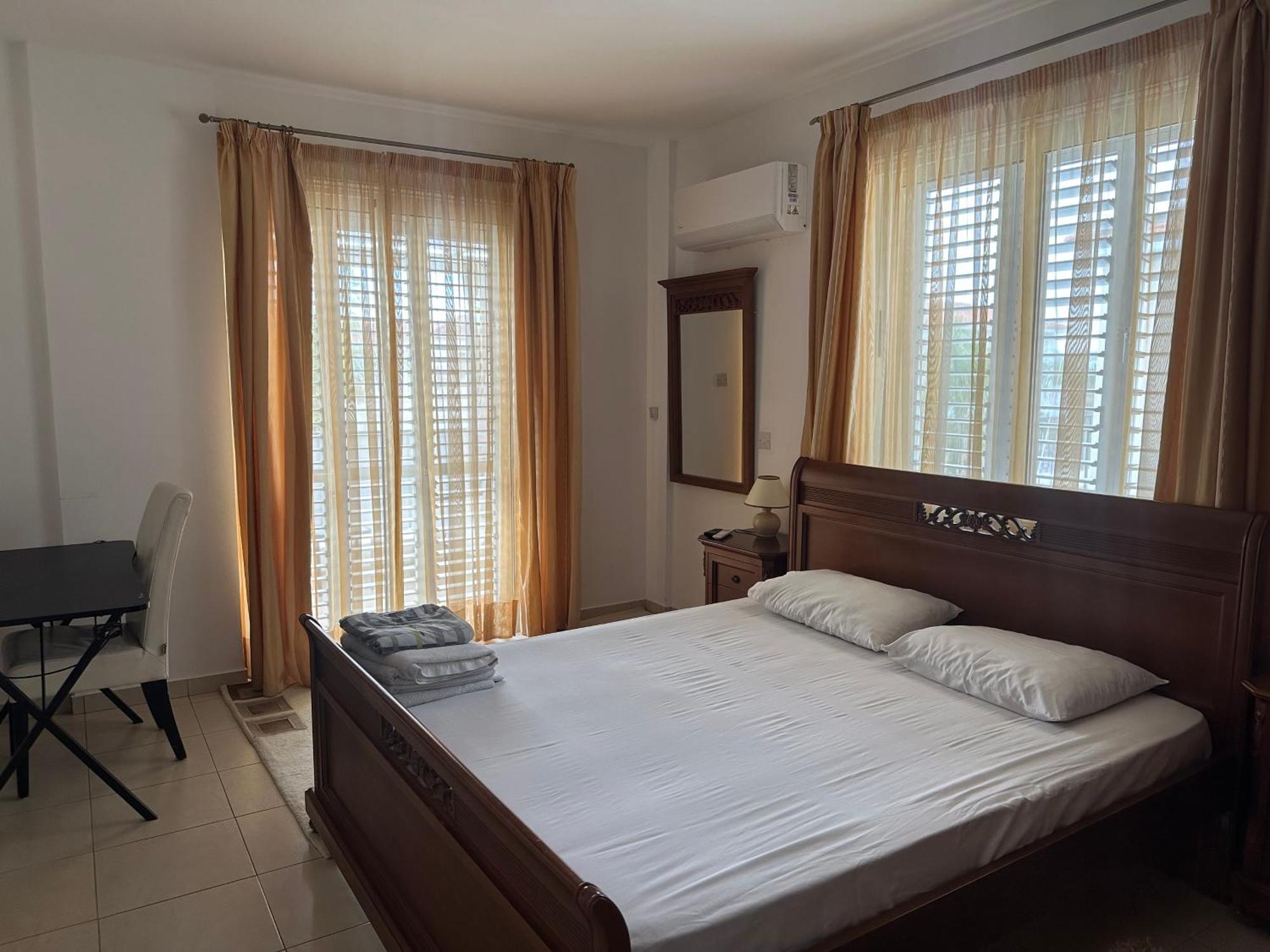 Villa Andy-350 M From The Beach Larnaca Bagian luar foto